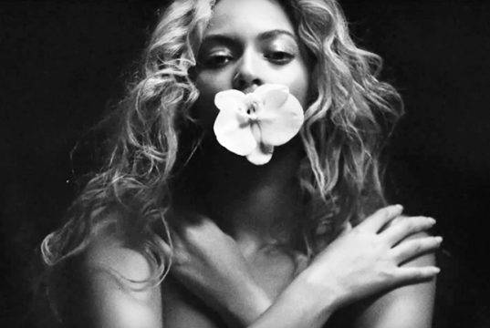 BEYONCÉ