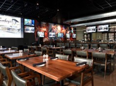 Frankey's Super Sunday: Unlimited food for $49