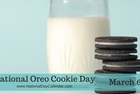 Oreo cookie