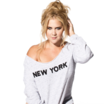 18-HRL-2392-Amy-Schumer_800x800-002_preview