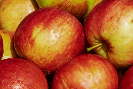 apple