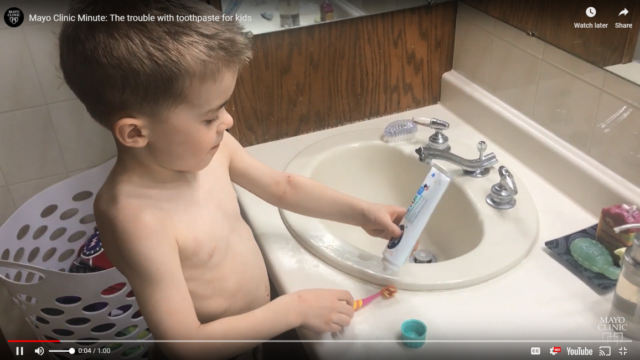 toothpaste toothpaste