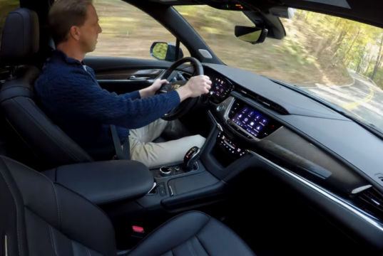 XT6