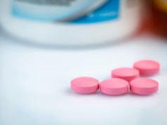 https://www.freepik.com/premium-photo/round-pink-tablets-pill-blurred-drug-bottle-vitamins-minerals-plus-folic-acid-vitamin-e-zinc-drug-bottle-gradient-background-pink-tablets-pills-during-after-pregnancy-woman_6857605.htm#page=1&query=zinc%20pills&position=9