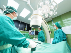 https://cdn.pixabay.com/photo/2016/11/08/05/29/clinic-1807543_960_720.jpg