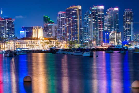 https://www.freepik.com/free-photo/colorful-san-diego-night_1179810.htm#page=1&query=san%20diego&position=20