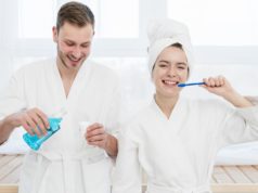 https://www.freepik.com/free-photo/couple-brushing-their-teeth-using-mouthwash_6378703.htm#page=4&query=brush+teeth&position=3