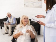 https://www.freepik.com/free-photo/nurse-talking-old-woman_5199904.htm#page=2&query=nurse+talking+patients&position=6