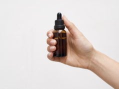 https://pixabay.com/photos/cbd-oil-cannabidiol-cannabinoid-5358424/
