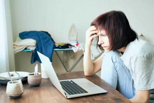 https://www.freepik.com/premium-photo/digital-addiction-woman-panic-reads-articles-about-coronavirus-internet_9576064.htm#page=2&query=covid+anxiety&position=45