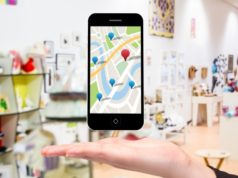 https://www.freepik.com/free-photo/mobile-with-google-maps_926535.htm#page=1&query=google%20business&position=4
