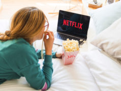 https://www.freepik.com/free-photo/modern-device-with-netflix-app_3377954.htm#page=1&query=watching%20device&position=36