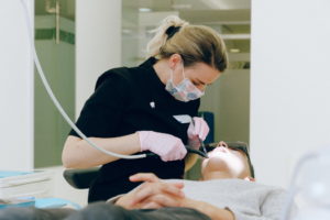 https://www.pexels.com/photo/dental-check-up-3845766/
