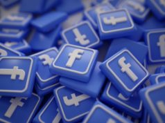 https://www.freepik.com/free-photo/pile-3d-facebook-logos_1191368.htm#page=1&query=facebook&position=28
