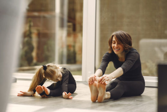 https://www.freepik.com/free-photo/woman-with-daughter-is-engaged-gymnastics_7368796.htm#page=1&query=home%20exercise&position=32