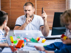 https://www.freepik.com/premium-photo/work-from-home-with-young-children_8397913.htm#page=2&query=work+from+home+stress&position=32