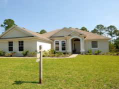 https://pixabay.com/photos/home-for-sale-buy-sell-mortgage-1682316/