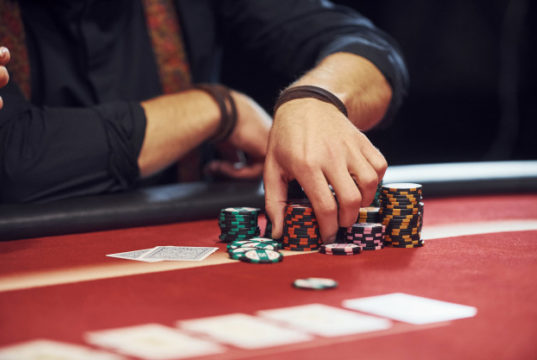 https://www.freepik.com/premium-photo/close-up-view-man-s-hands-guy-plays-poker-game-by-table-casino_6657894.htm#page=3&query=poker+table&position=39