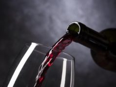 https://www.freepik.com/premium-photo/bottle-pouring-red-wine-into-glass_5263478.htm#page=2&query=napa%20valley&position=11