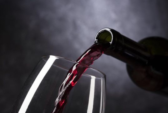https://www.freepik.com/premium-photo/bottle-pouring-red-wine-into-glass_5263478.htm#page=2&query=napa%20valley&position=11