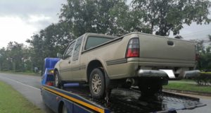 https://www.freepik.com/premium-photo/car-has-broken-down-being-pulled-up-into-tow-truck_10830727.htm