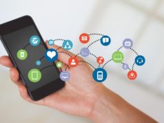 https://www.freepik.com/free-photo/close-up-mobile-phone-with-cloud-apps_902738.htm#page=1&query=business%20apps&position=27