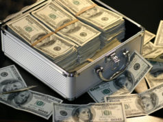 https://pixabay.com/photos/money-dollars-success-business-1428594/