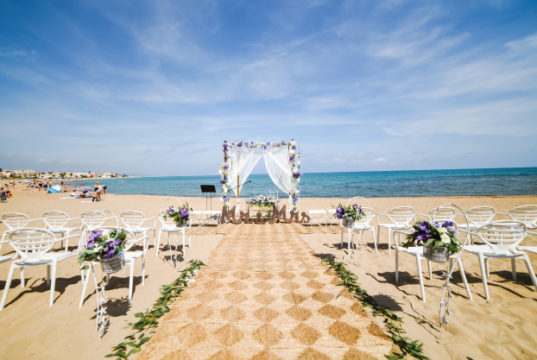 https://www.freepik.com/premium-photo/wedding-setup-beach_5161778.htm