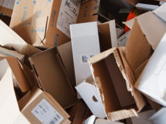 https://pixabay.com/photos/beige-box-brown-cardboard-carton-16875/