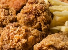 https://www.freepik.com/free-photo/close-up-fried-chicken-wings-with-fries_10417322.htm