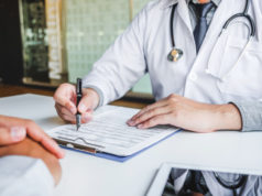 https://www.freepik.com/premium-photo/doctors-patients-consulting-diagnostic-examining-sit-talk-table-near-window-hospital-medicine-concept_6686408.htm#page=1&query=doctors%20visit&position=14