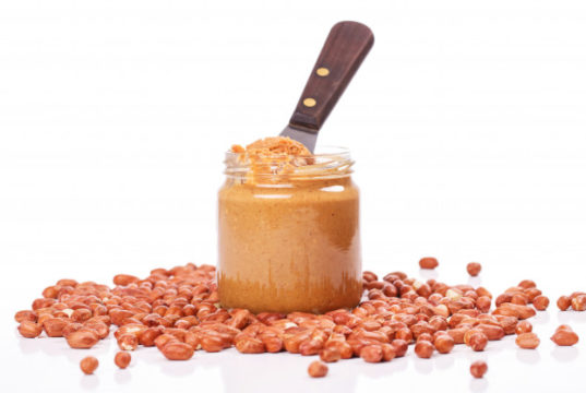 https://www.freepik.com/free-photo/delicious-peanut-butter-table_6543405.htm#query=crunchy%20peanut%20butter&position=1