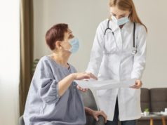 https://www.freepik.com/free-photo/elder-patient-with-medical-mask-covid-recovery-center-female-doctor-look-together-results_12368013.htm#page=1&query=senior%20covid&position=23