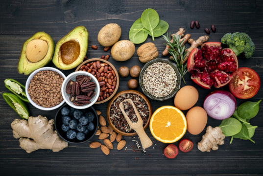 https://www.freepik.com/premium-photo/ingredients-healthy-foods-selection_5043006.htm#page=1&query=superfoods&position=12