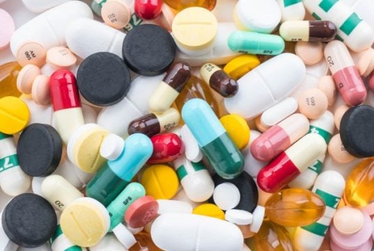 https://www.freepik.com/free-photo/packings-pills-capsules-medicines_1178867.htm#page=1&query=pills&position=16