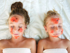 https://www.freepik.com/premium-photo/beautiful-girls-with-facial-mask-oatmeal-top-view_9129647.htm#page=1&query=oatmeal%20treatment&position=17