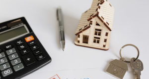 https://www.freepik.com/free-photo/mortgage-contract-house-figurine_1565660.htm#page=1&query=mortgage&position=17