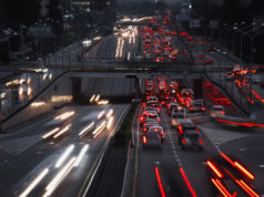 https://www.freepik.com/premium-photo/night-traffic-lots-carlights-red-white_8807564.htm#page=1&query=traffic&position=18