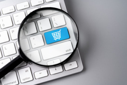 https://www.freepik.com/premium-photo/online-shopping-business-icon-retro-computer-keyboard_5933430.htm#page=1&query=online%20shopping%20keyboard&position=7
