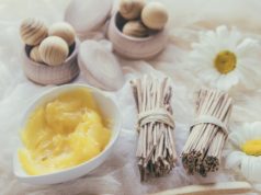https://www.freepik.com/free-photo/shea-butter-sticks-boxes_1363290.htm#page=1&query=shea+butter&position=1