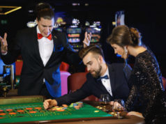 https://www.freepik.com/premium-photo/beautiful-rich-people-playing-roulette-casino_7423472.htm