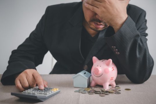 https://www.freepik.com/premium-photo/businessman-is-stressed-out-losing-their-jobs-insufficient-savings-pay-mortgage-focus-calculator-impacts-epidemic-covid-19_10876050.htm#page=1&query=bankruptcy&position=46