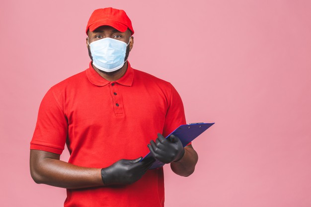 https://www.freepik.com/premium-photo/delivery-man-red-cap-blank-t-shirt-uniform-sterile-face-mask-gloves_11822359.htm