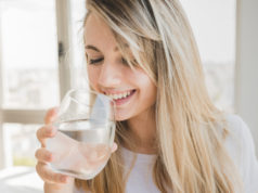 https://www.freepik.com/premium-photo/healthy-girl-drinking-glass-water_4168039.htm#page=1&query=drinking%20water&position=42