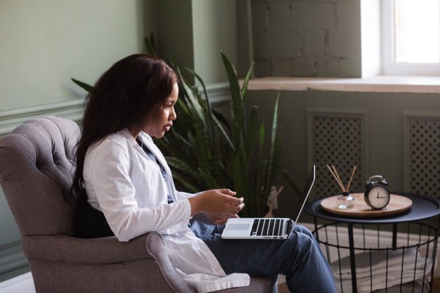 telehealth-with-virtual-female-doctor-appointment-online-therapy-session-black-female-doctor-online-conference_209729-1921 https://www.freepik.com/premium-photo/telehealth-with-virtual-female-doctor-appointment-online-therapy-session-black-female-doctor-online-conference_13851529.htm