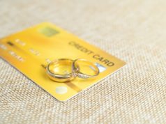 https://www.freepik.com/premium-photo/gold-wedding-rings-with-credit-cards-pay-cost-by-credit-card_11255259.htm#page=1&query=wedding%20credit%20card&position=14