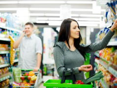 https://www.freepik.com/free-photo/couple-supermarket_12930836.htm?query=food%20shopping