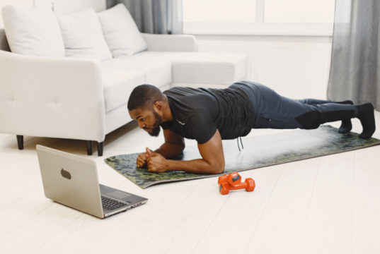 https://www.freepik.com/free-photo/guy-training-home_13180434.htm#page=1&query=men%20workout&position=15