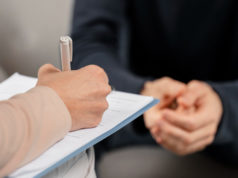 https://www.freepik.com/free-photo/mid-shot-woman-therapist-taking-notes-clipboard_11241695.htm#page=1&query=social%20worker&position=32
