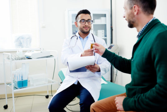 https://www.freepik.com/free-photo/visiting-doctor_5401131.htm#page=1&query=doctor%20and%20patient&position=3